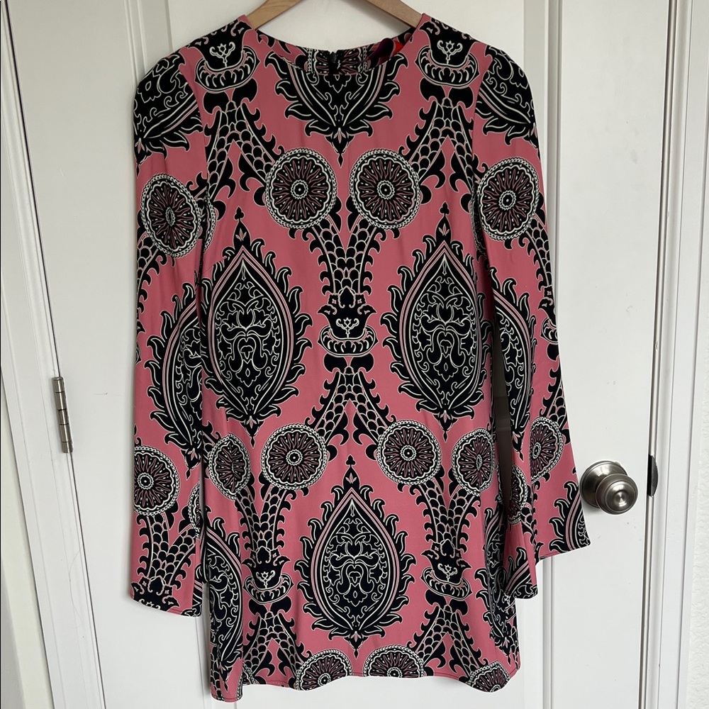 LA DoubleJ Pink and Black Mini Long Sleeve Dress